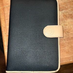 Parazul Travel Organizer